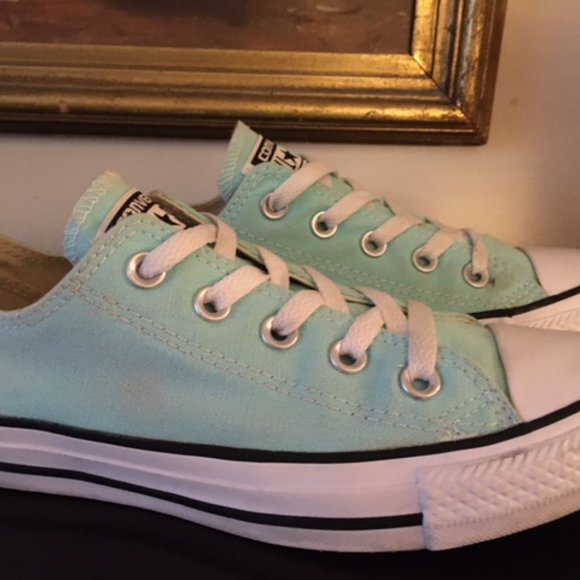 Converse - Picture 3 of 6